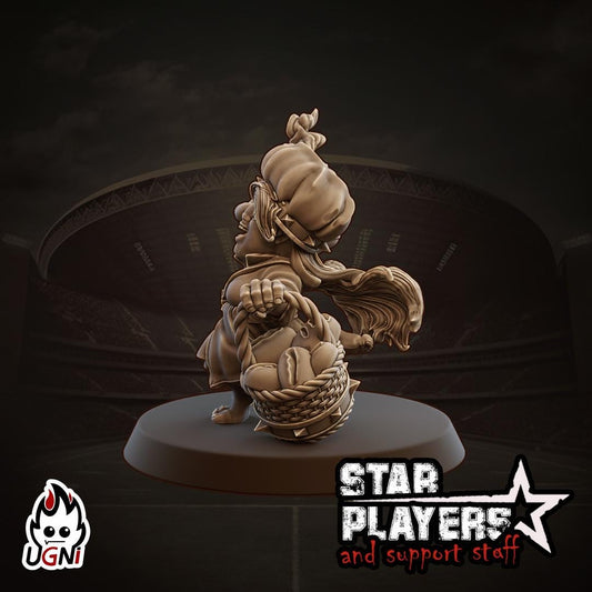 Sindia Pie Star Player - Designed by UGNI Miniatures - Fantasy Football - product image 2 of 3