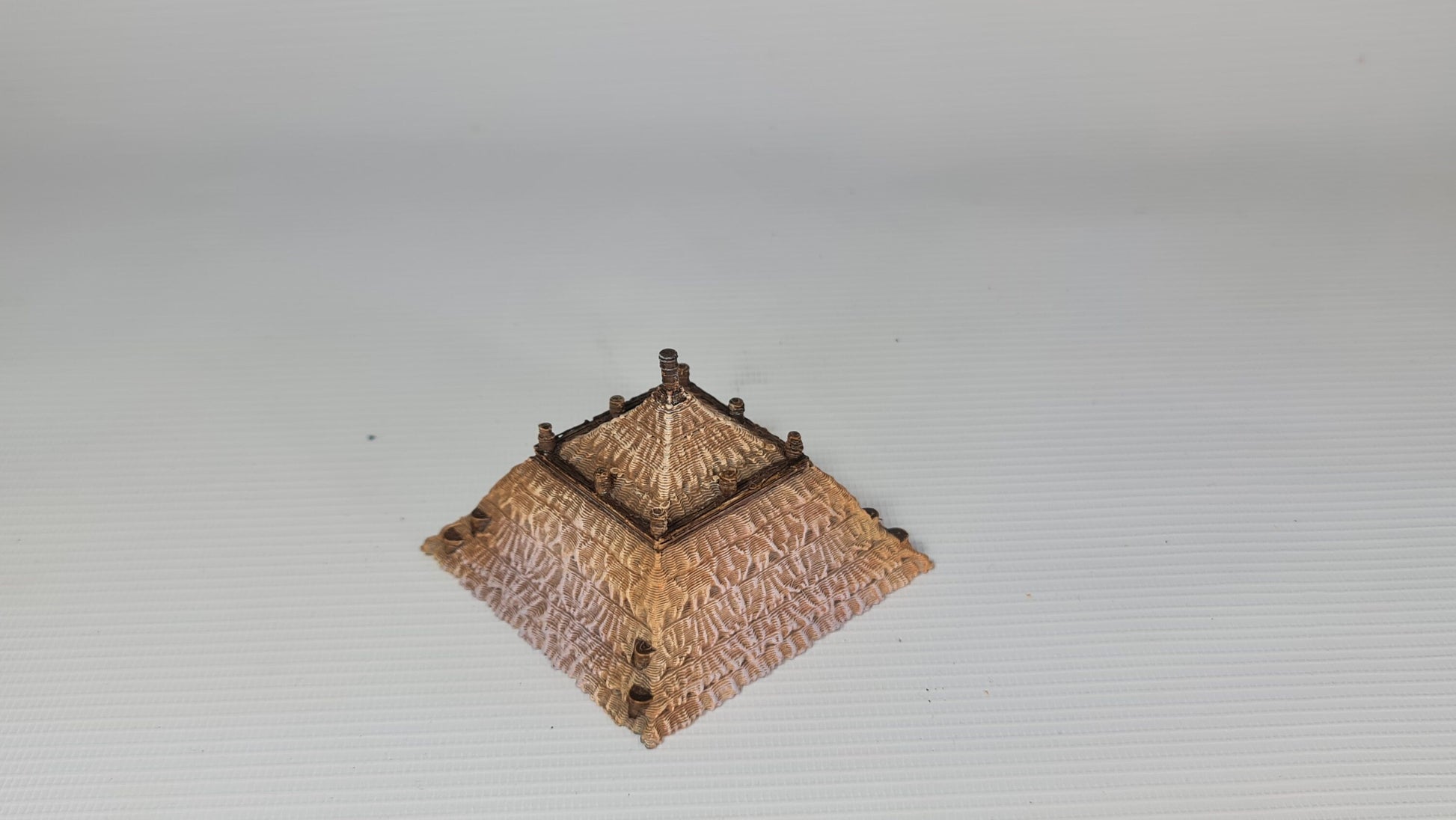 The Frost 2 - Outpost - Wargaming Terrain 28mm - Printed on FDM Bambu Lab X1 Carbon (Custom Order)