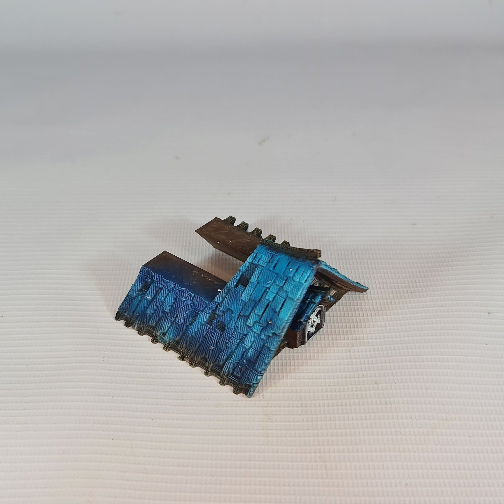 The Frost 2 Redwood House - Wargaming Terrain 28mm - Printed on FDM Bambu Lab X1 Carbon (Custom Order) - product image 7 of 9