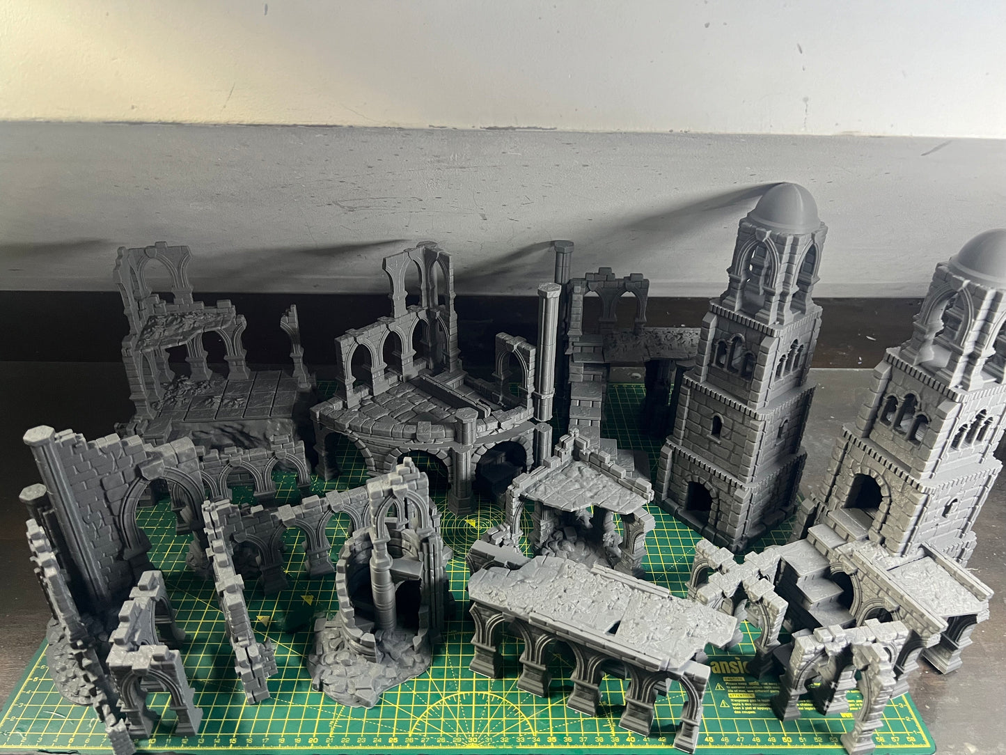 Frost Guard Ruins Wargaming Terrain 28mm - Printed on FDM Bambu Lab X1 Carbon (Custom Order) - product image 1 of 8