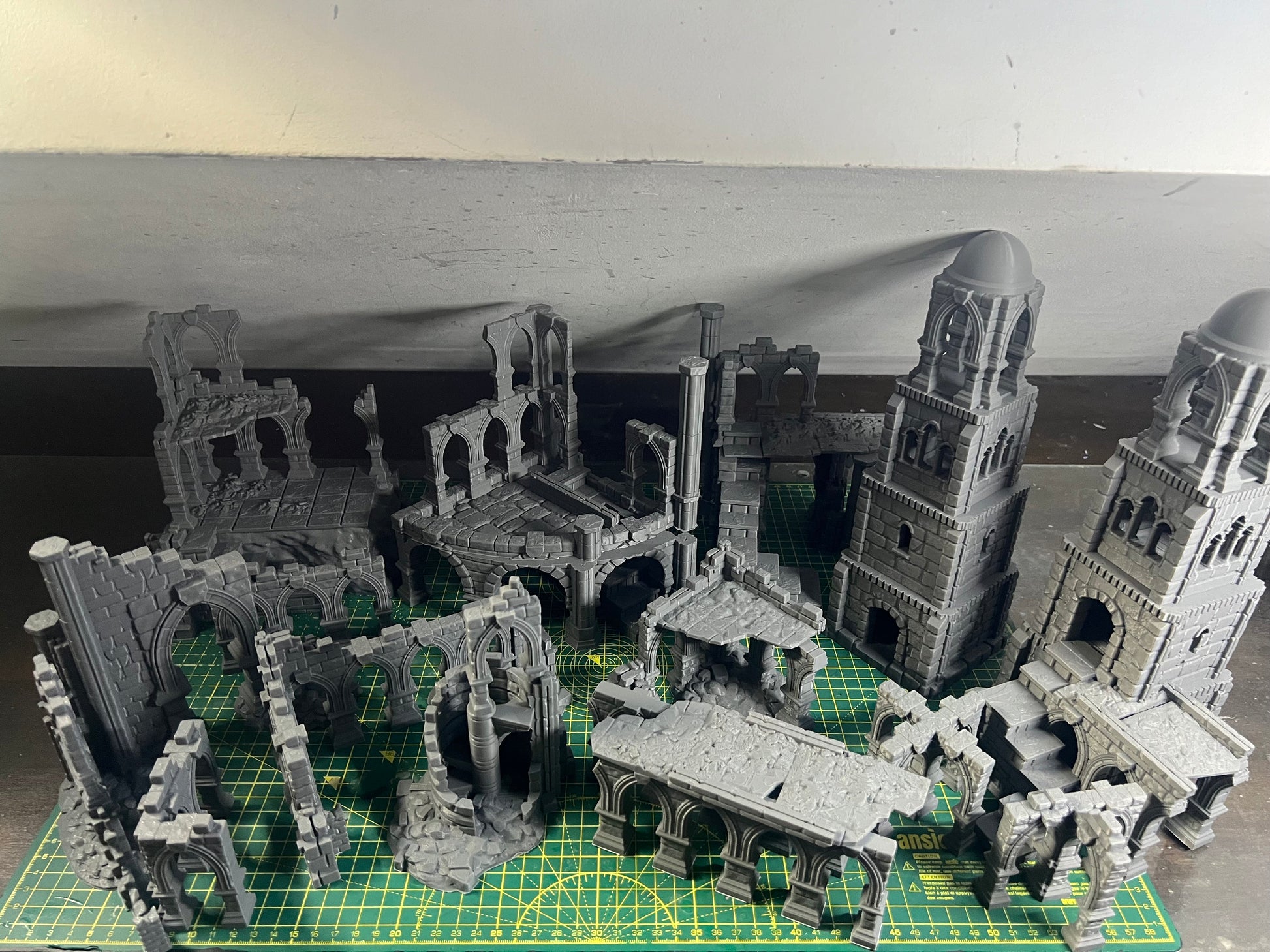 Frost Guard Ruins Wargaming Terrain 28mm - Printed on FDM Bambu Lab X1 Carbon (Custom Order) - product image 1 of 8
