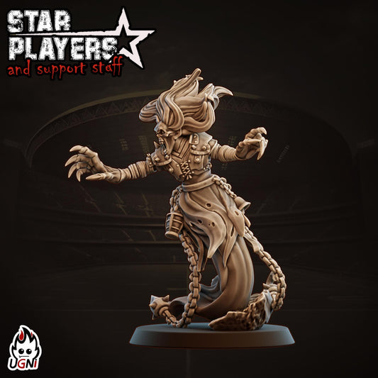 Gretjen Wochter Star Player - Designed by UGNI Miniatures - Fantasy Football - product image 2 of 3