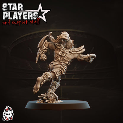 Dark Elf Cool Star Player - Designed by UGNI Miniatures - Fantasy Football - product image 2 of 2
