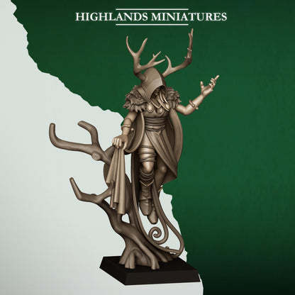 Highland Miniatures Feral Elf Druid - Fantasy / D&D (Custom Order) - product image 3 of 4